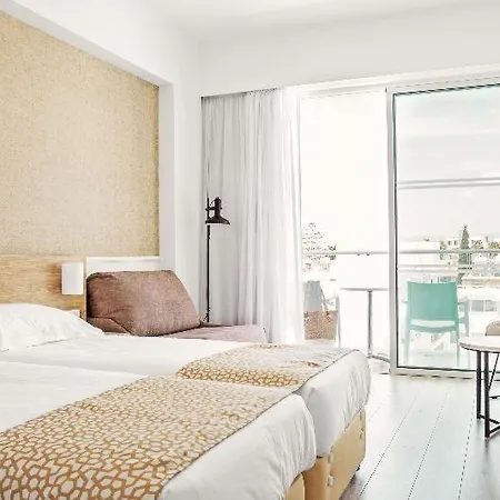 Sofianna & 4* Pafos